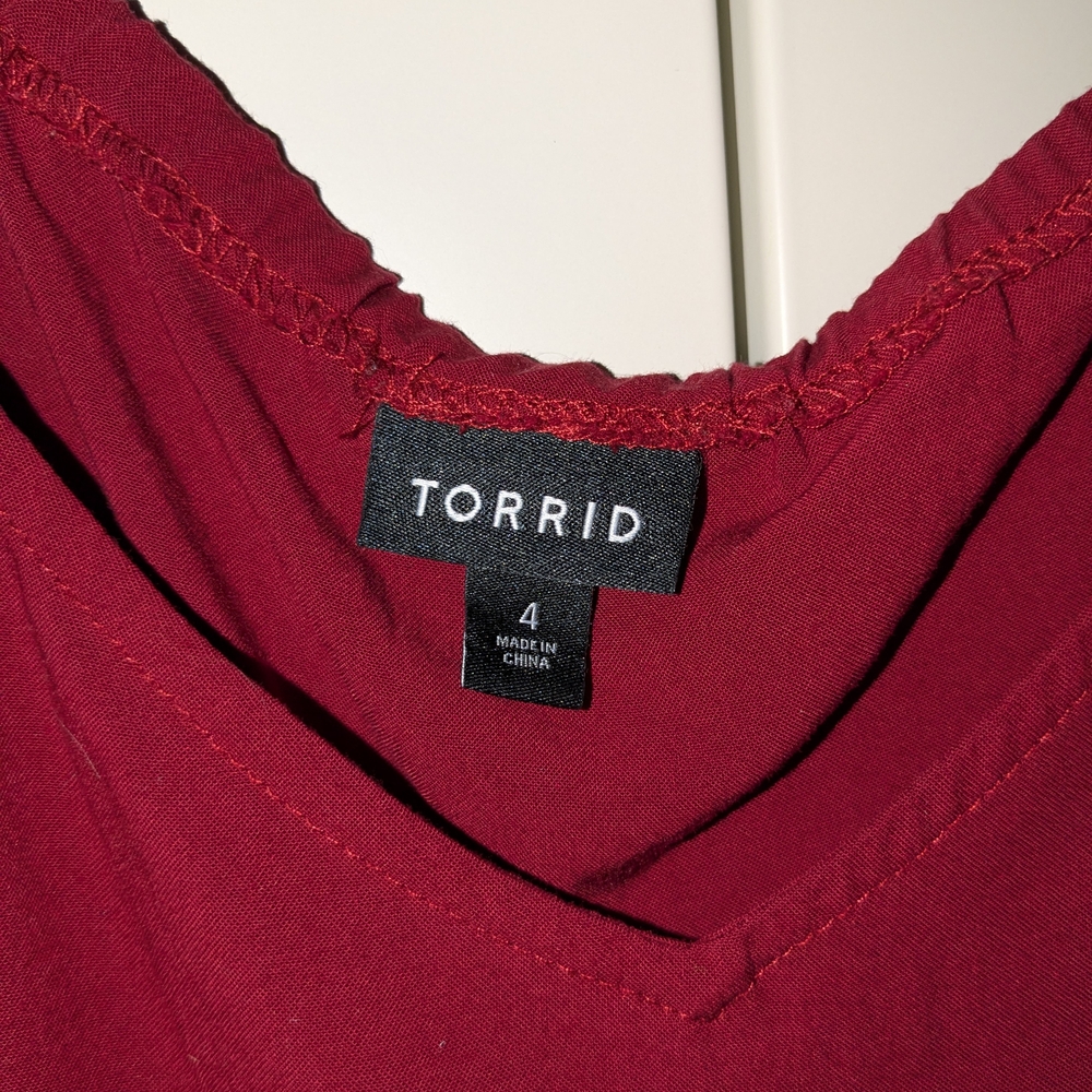 Torrid Red Top - Picture 2 of 6